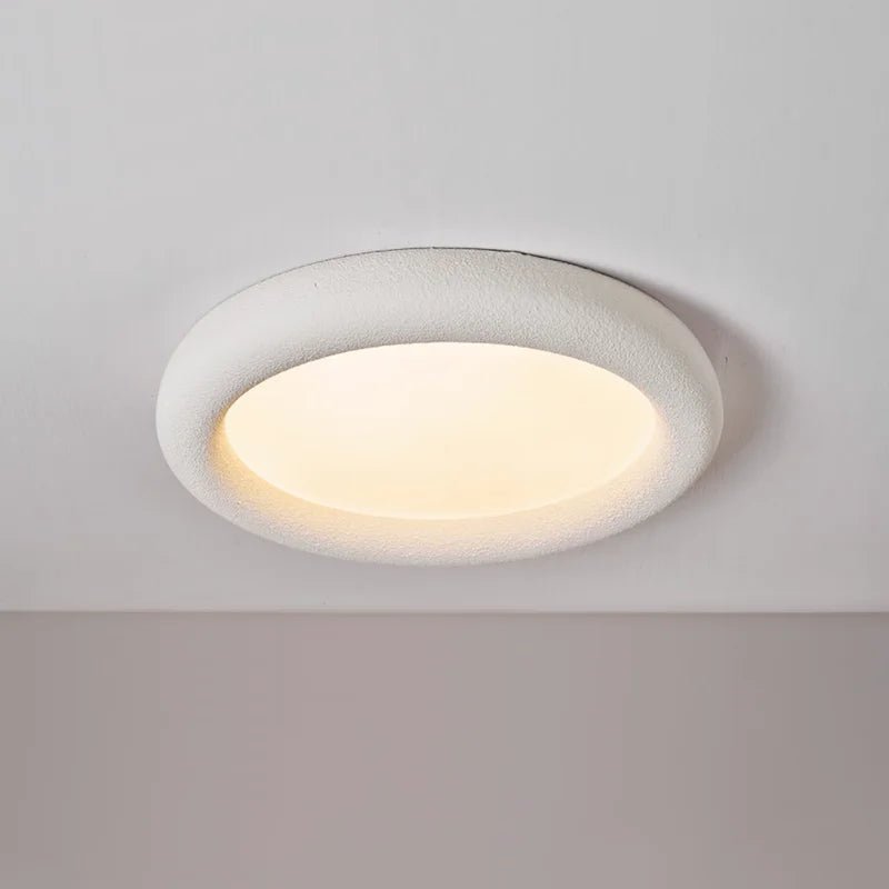 Plafonnier Minimaliste SkandiLume | Style Nordique, Résine & LED intégrée